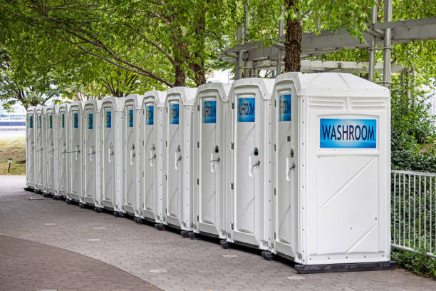Professional porta potty rental in Oak Park, MI