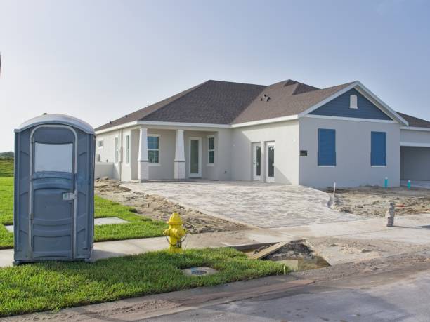 Best Porta potty delivery and setup  in Oak Park, MI